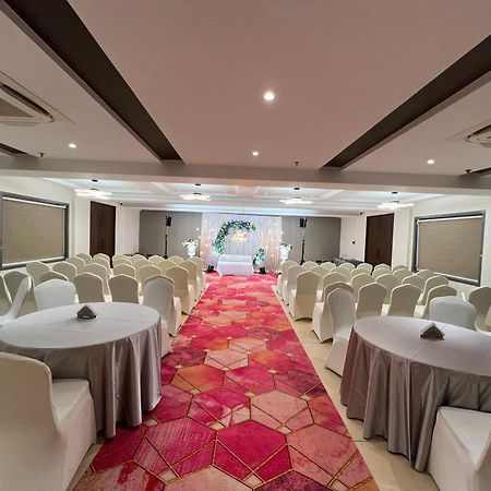 Raga - A Boutique Hotel Belagavi Zewnętrze zdjęcie