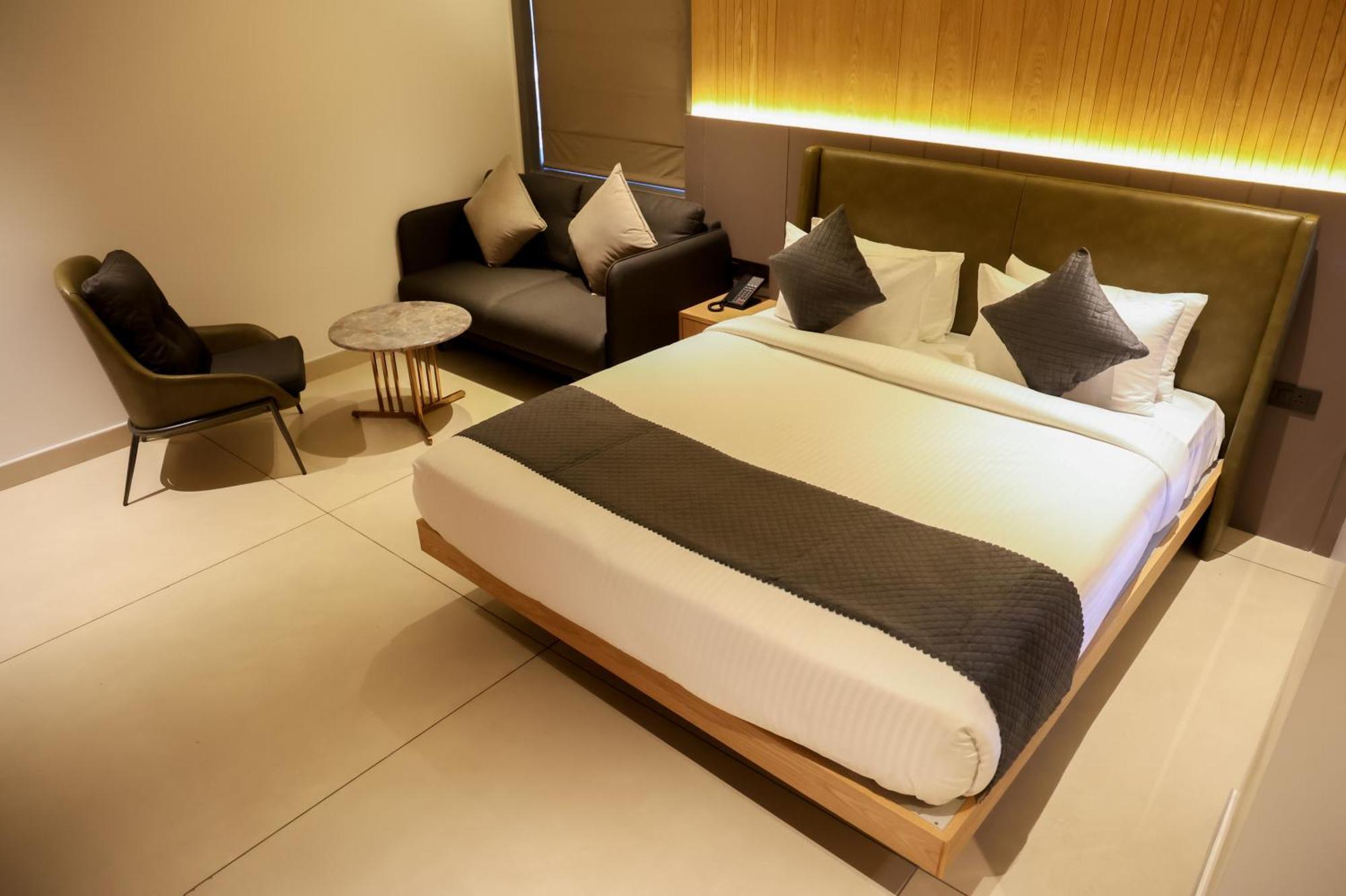 Raga - A Boutique Hotel Belagavi Zewnętrze zdjęcie