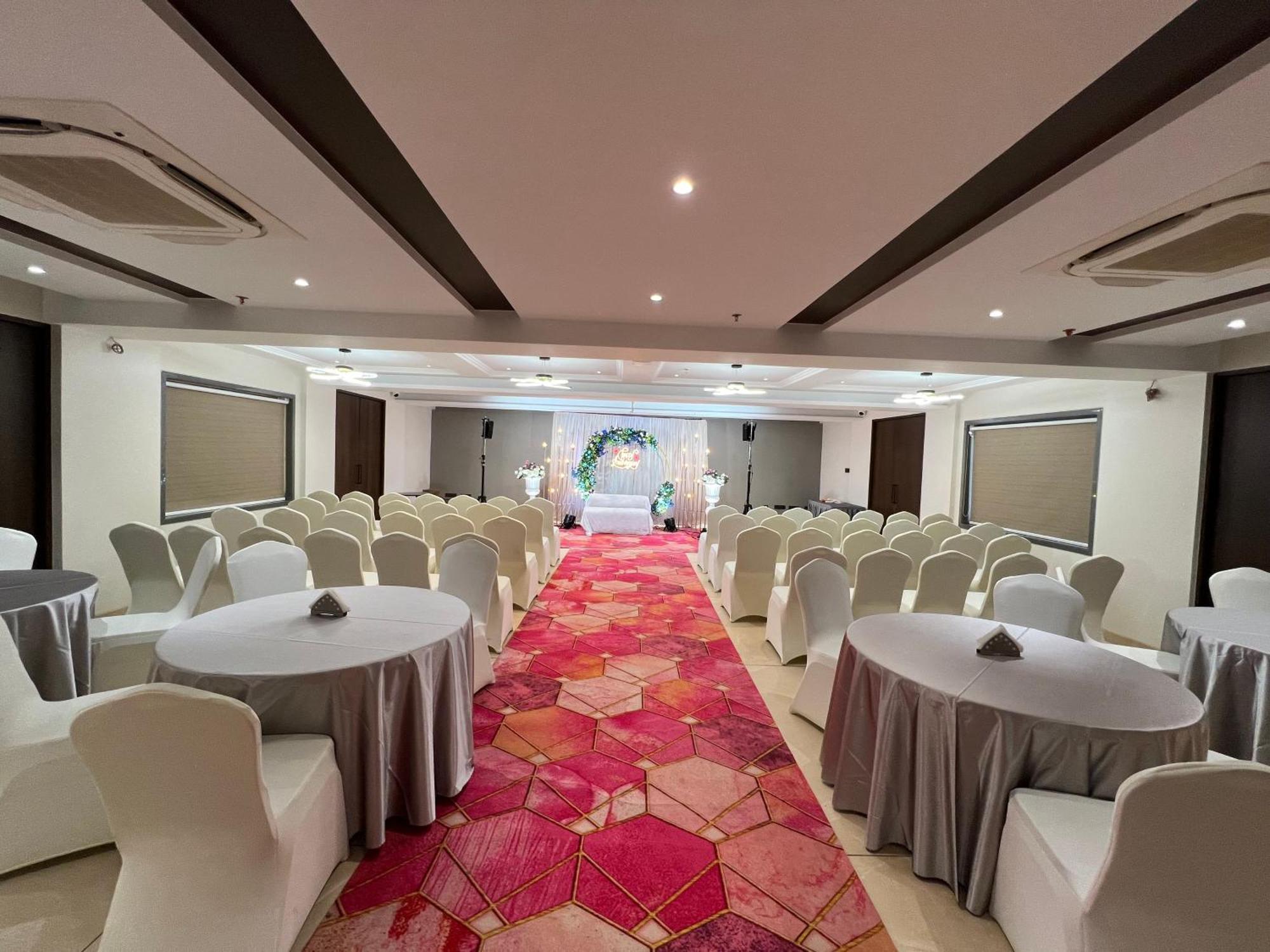 Raga - A Boutique Hotel Belagavi Zewnętrze zdjęcie